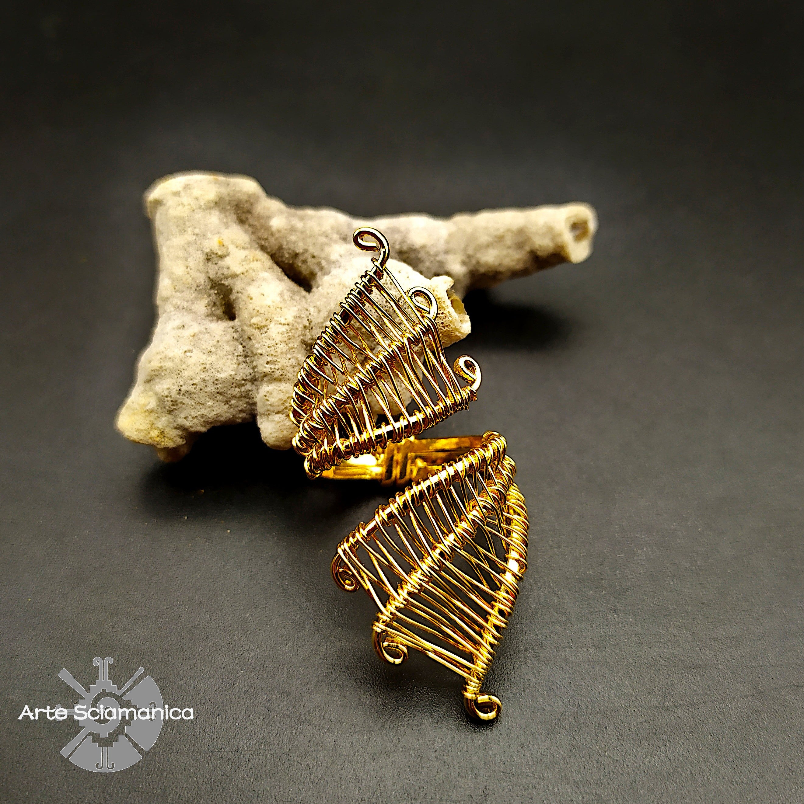 Anello "Ali di pipistrello"