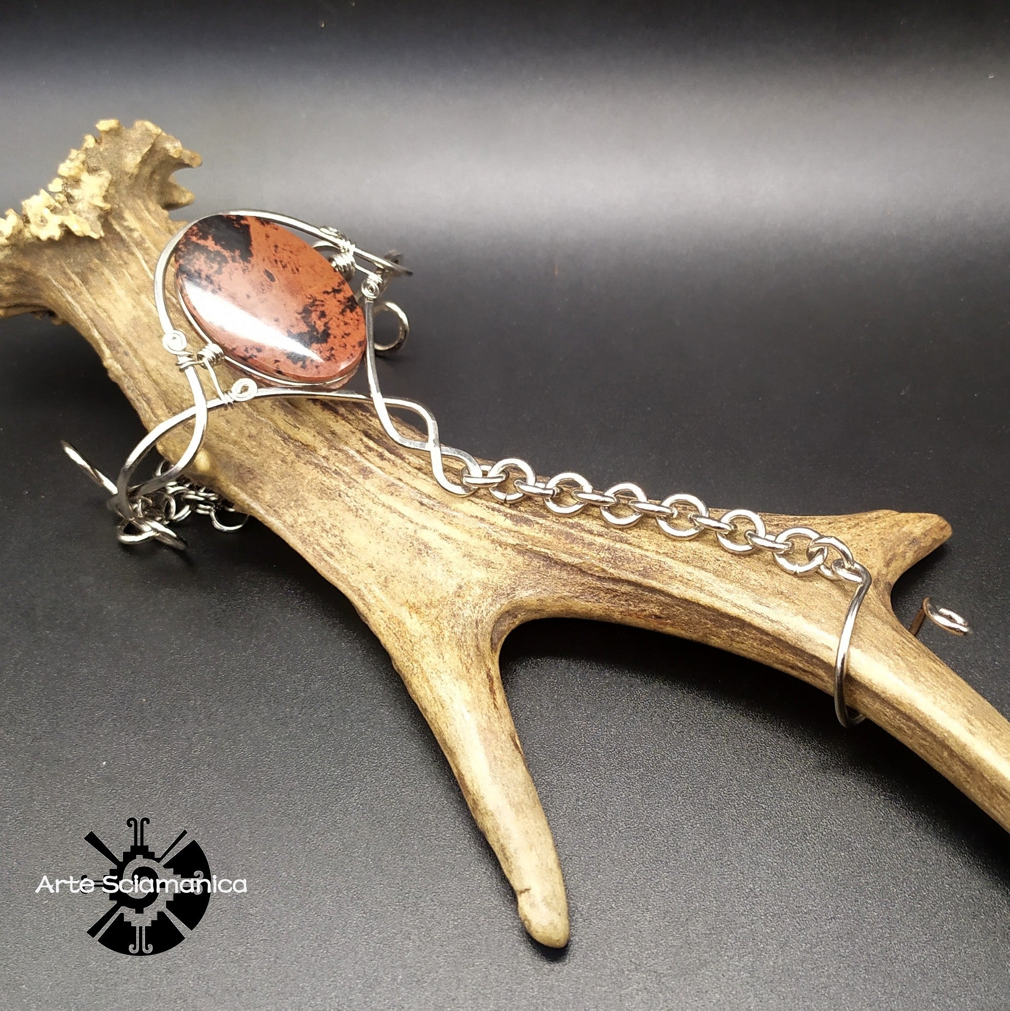 Baciamano con ossidiana mogano