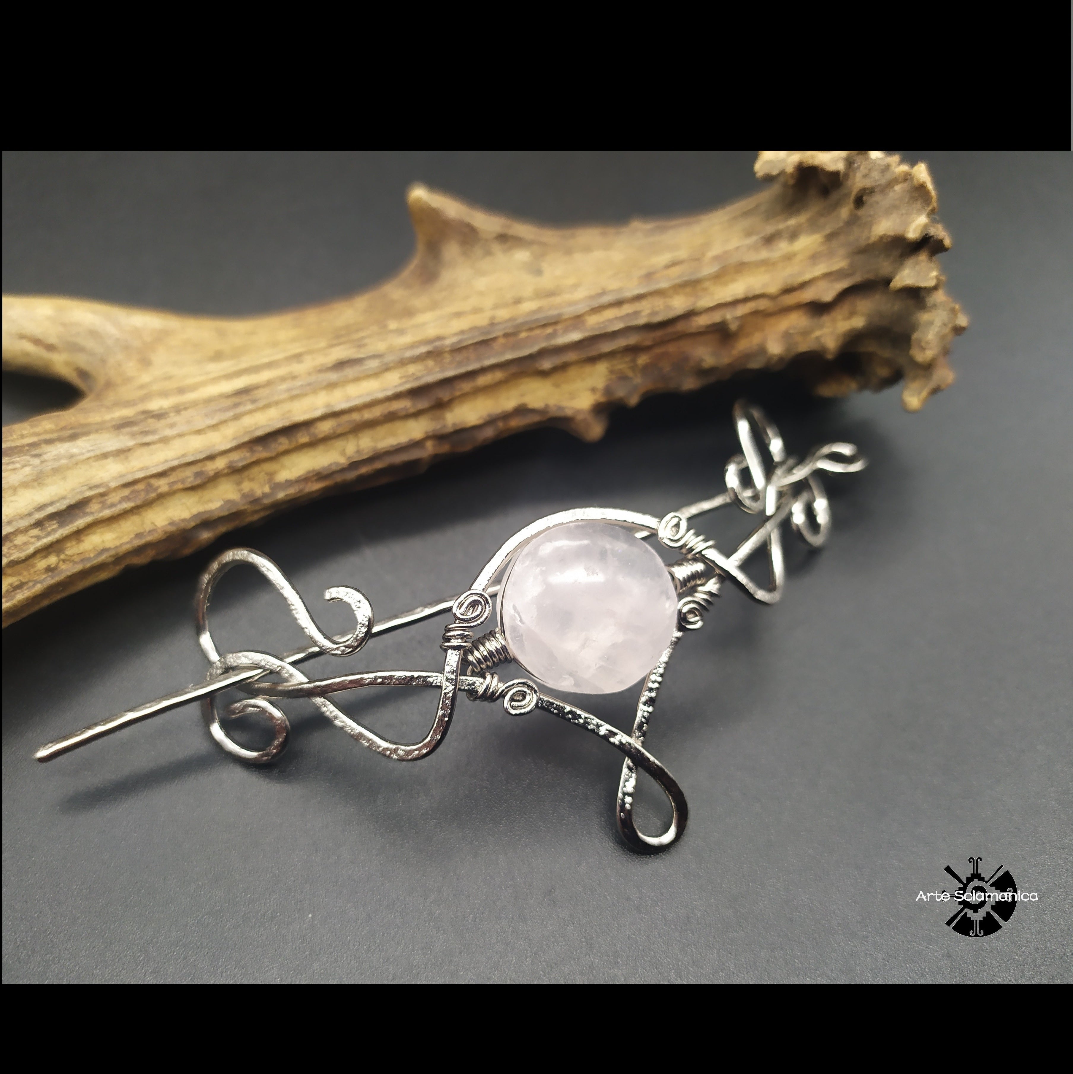 Spillone con quarzo rosa