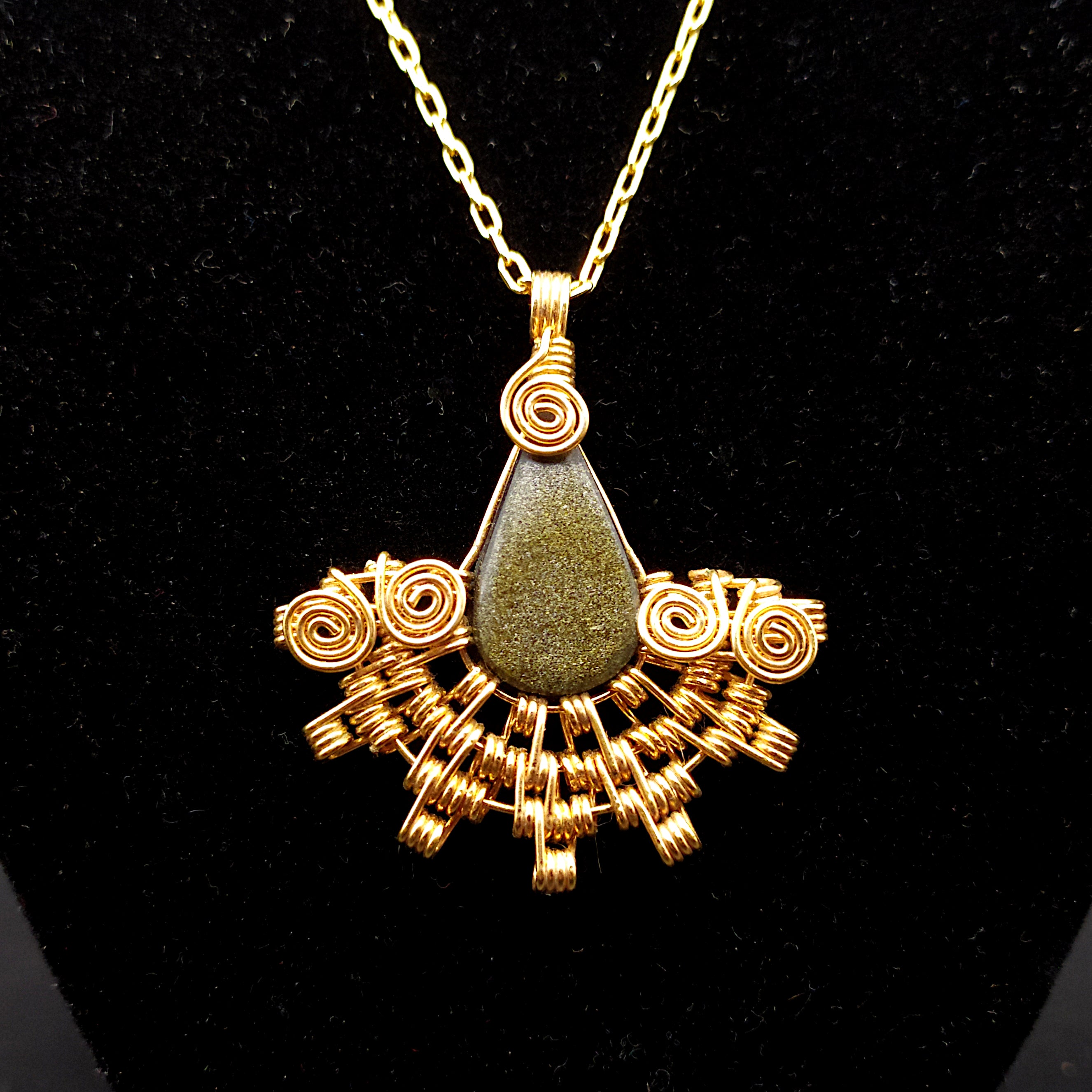 Ciondolo con ossidiana dorata