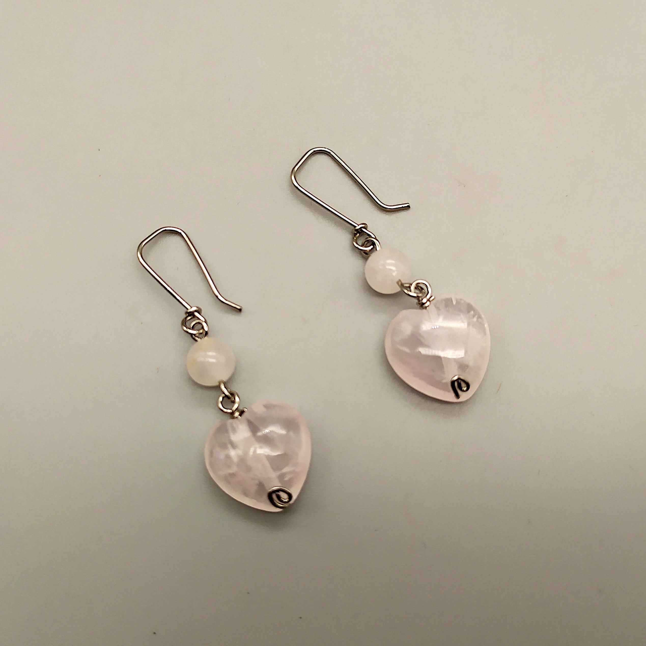 Orecchini con quarzo rosa