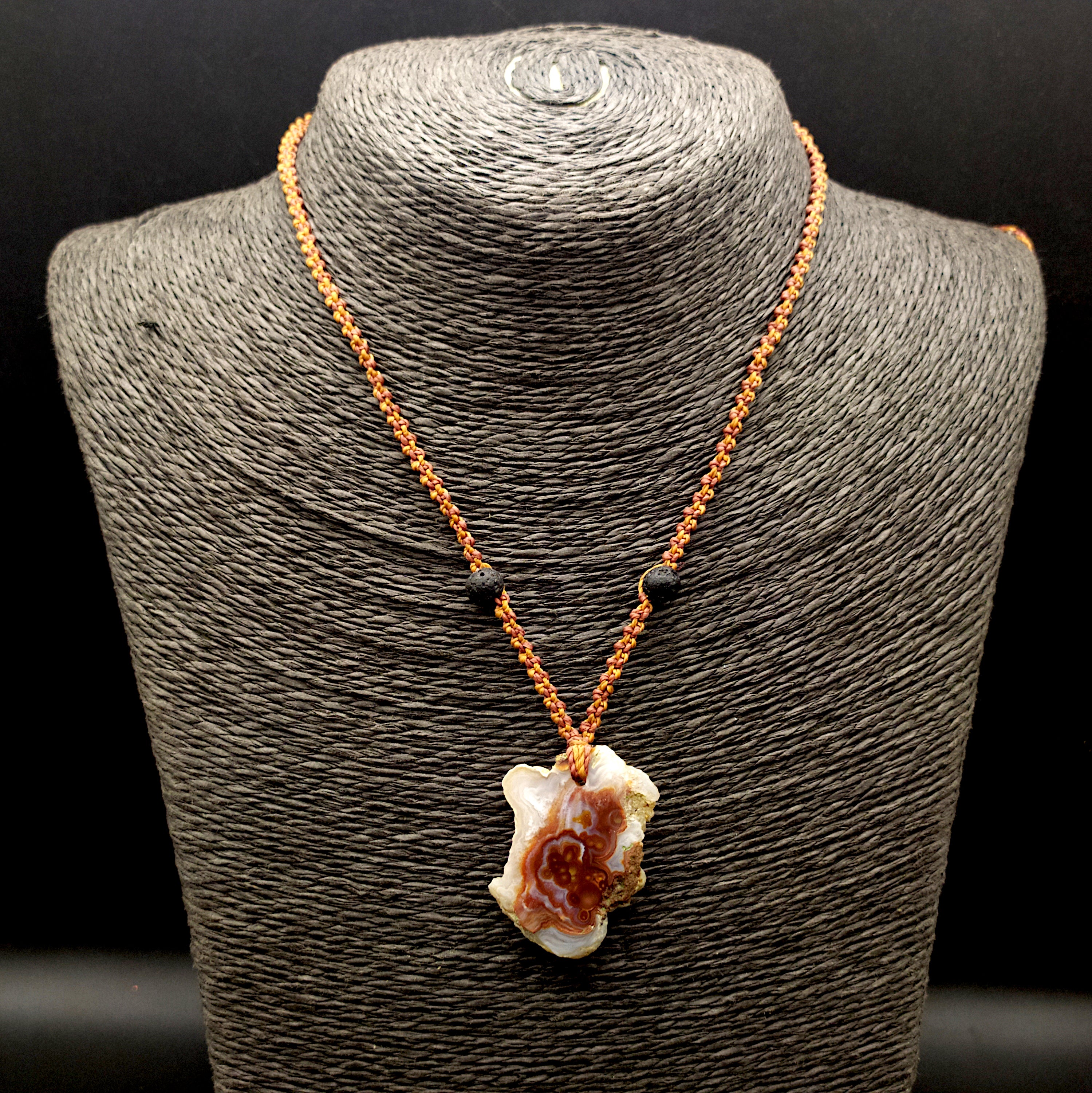 Collana con agata di fuoco