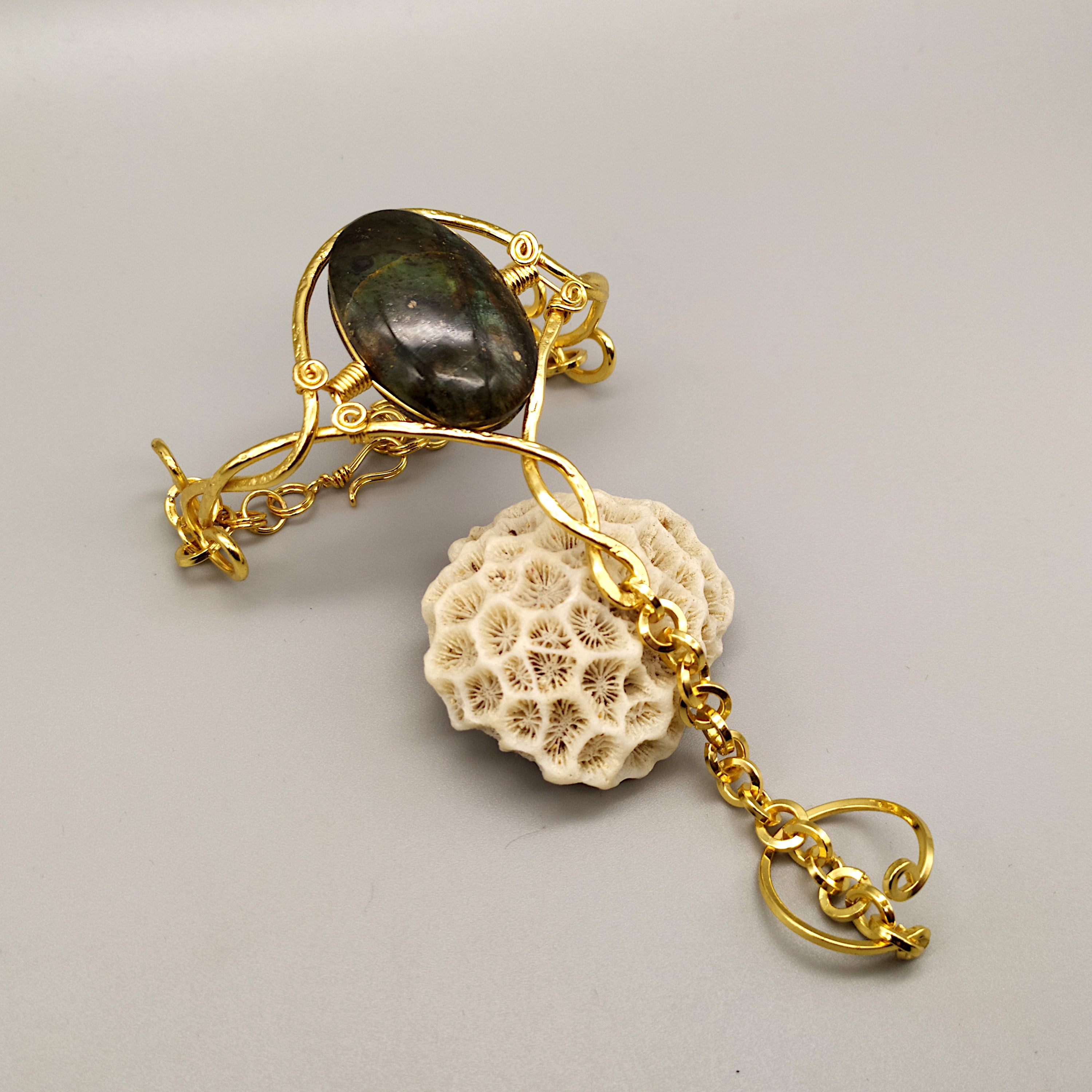 Baciamano con giadeite