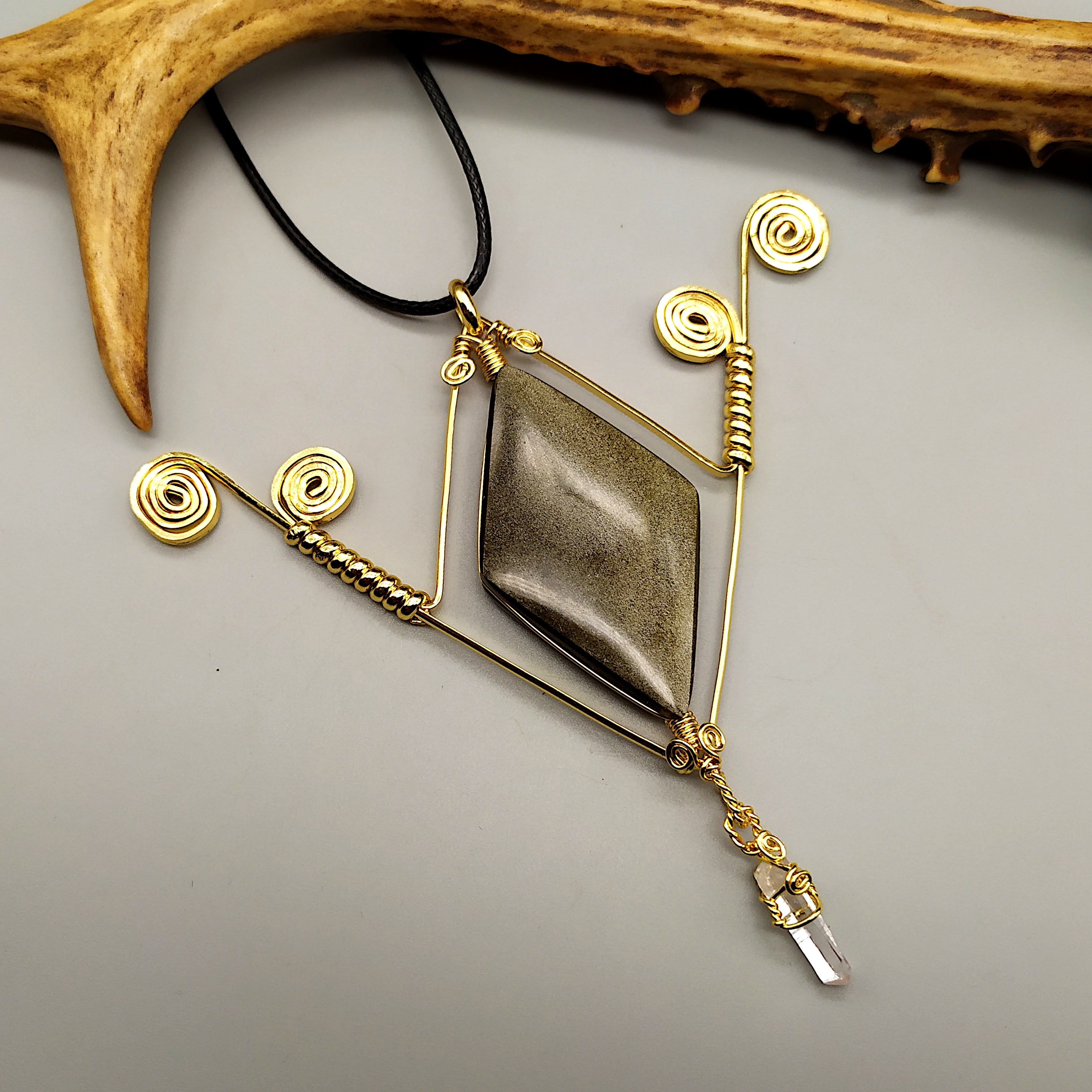 Collana con ossidiana dorata